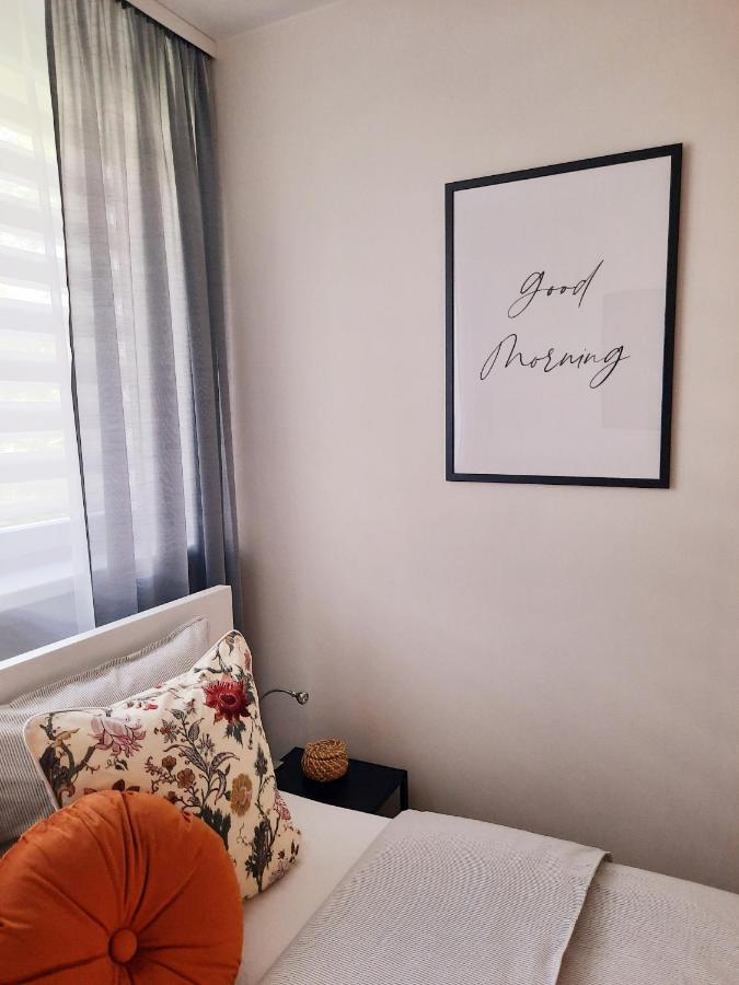 Apartament W Centrum Wroclawia Apartment Ngoại thất bức ảnh