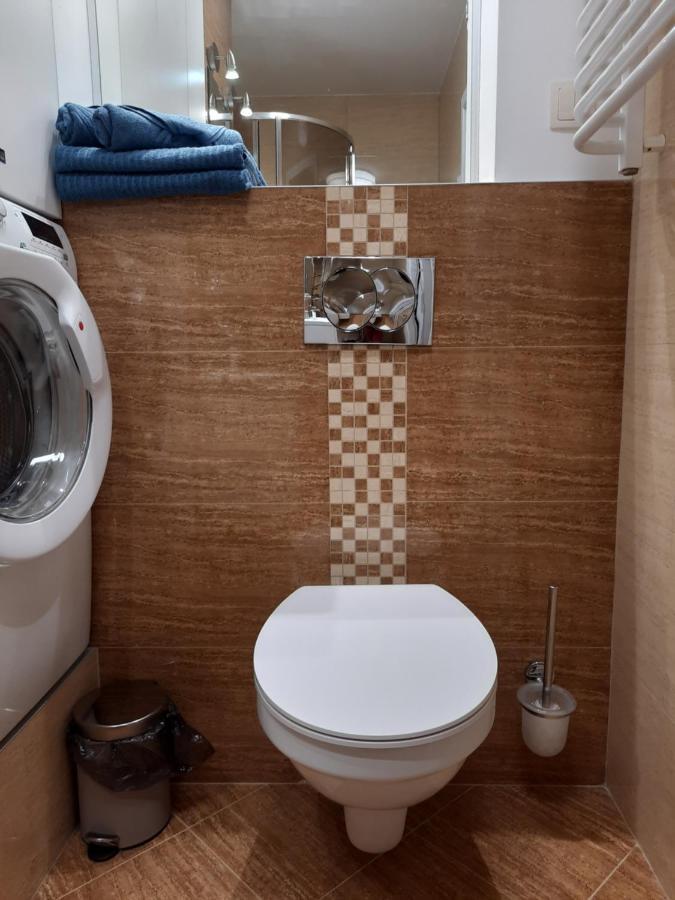 Apartament W Centrum Wroclawia Apartment Ngoại thất bức ảnh