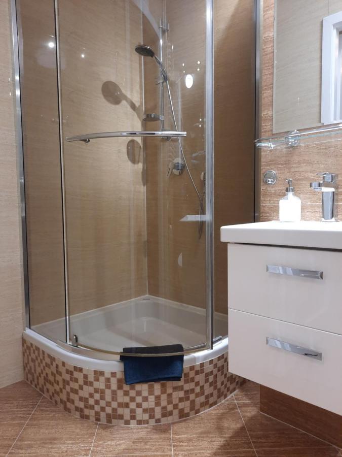 Apartament W Centrum Wroclawia Apartment Ngoại thất bức ảnh